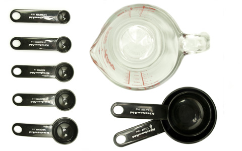 measuring cups and spoons